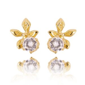 Uniwersalne kolczyki złote o eleganckim wykończeniu.