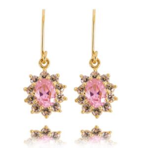 Stylowe kolczyki wykonane z wysokiej jakości złota.