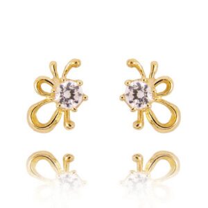 Eleganckie kolczyki ze złota z subtelnym blaskiem kamieni.