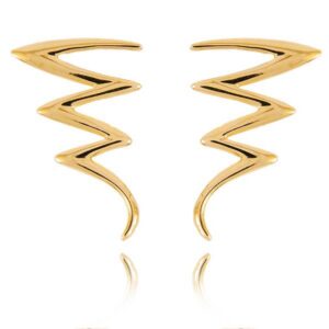 Złote kolczyki łączące elegancję i nowoczesny design.