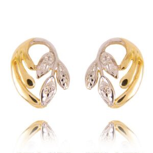 Eleganckie kolczyki ze złota z subtelnym blaskiem kamieni.