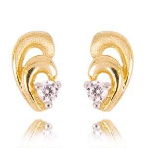 Złote kolczyki o klasycznej i ponadczasowej formie.