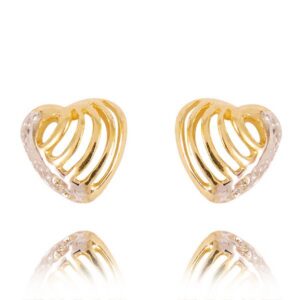 Złote kolczyki o klasycznej i ponadczasowej formie.