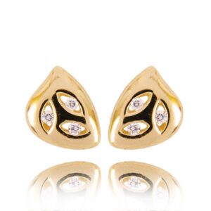 Złote kolczyki łączące elegancję i nowoczesny design.