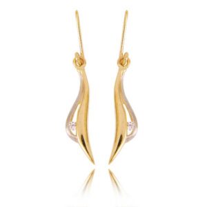 Kobieca biżuteria podkreślająca naturalny blask kamieni.