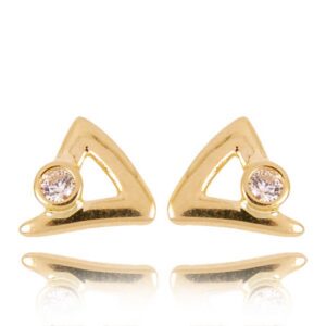 Złote kolczyki o klasycznej i ponadczasowej formie.