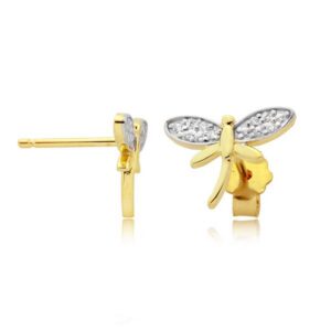 Kobieca biżuteria podkreślająca naturalny blask kamieni.