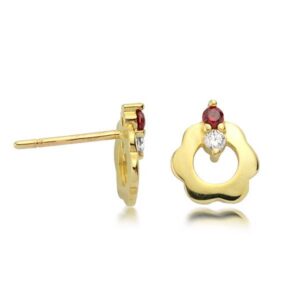 Uniwersalne kolczyki złote o eleganckim wykończeniu.