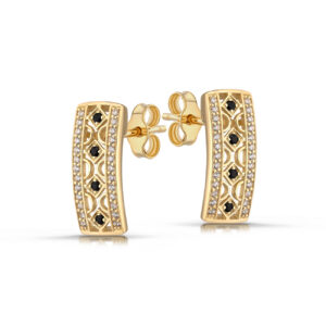 Złote kolczyki o klasycznej i ponadczasowej formie.