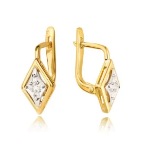 Złote kolczyki o klasycznej i ponadczasowej formie.