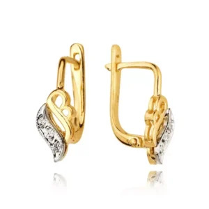 Subtelne kolczyki stworzone z myślą o komforcie noszenia.