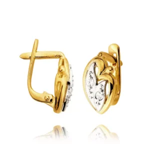 Kobieca biżuteria podkreślająca naturalny blask kamieni.