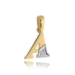 Złoty inicjał stworzony specjalnie na zamówienie.