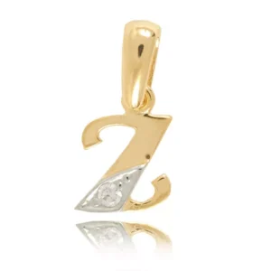 Złota literka o ponadczasowym stylu.