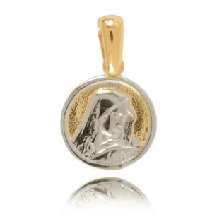 Złoty krzyżyk o ponadczasowym charakterze.