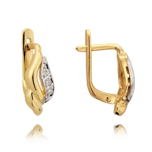 Złote kolczyki łączące elegancję i nowoczesny design.