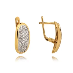 Subtelne kolczyki stworzone z myślą o komforcie noszenia.