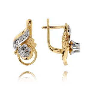 Eleganckie kolczyki ze złota z subtelnym blaskiem kamieni.