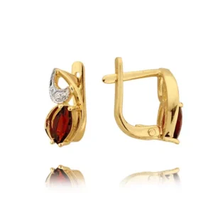 Subtelne kolczyki stworzone z myślą o komforcie noszenia.