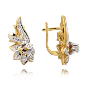 Subtelne kolczyki stworzone z myślą o komforcie noszenia.