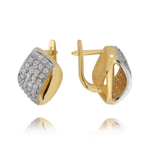 Kobieca biżuteria podkreślająca naturalny blask kamieni.