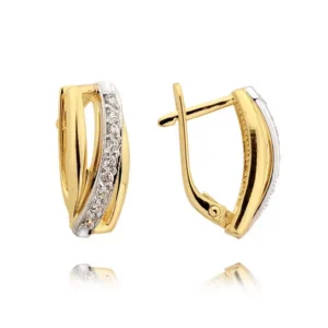 Złote kolczyki łączące elegancję i nowoczesny design.