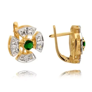 Eleganckie kolczyki ze złota z subtelnym blaskiem kamieni.