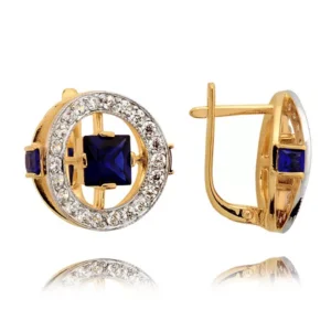 Stylowe kolczyki wykonane z wysokiej jakości złota.