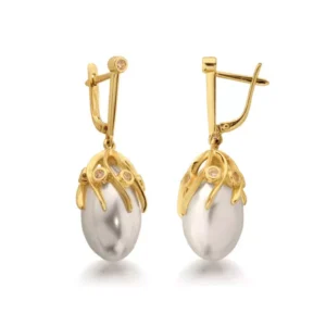 Ponadczasowa biżuteria o luksusowym charakterze.