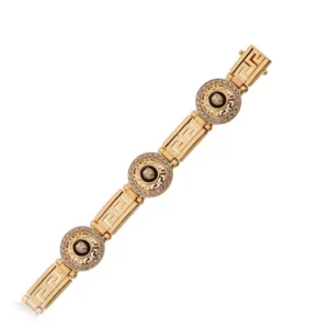 Elegancka bransoletka wykonana ze złota próby 0,333 lub 0,585, dostępna w kolorze żółtym, białym oraz różowym. Biżuteria tworzona indywidualnie na zamówienie.