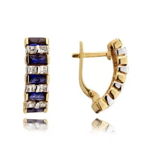 Uniwersalne kolczyki złote o eleganckim wykończeniu.