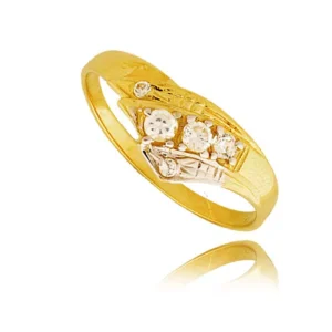 Ponadczasowy pierścionek o luksusowym wyglądzie.