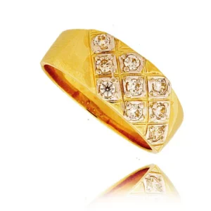 Złoty pierścionek stworzony z myślą o codziennym komforcie.