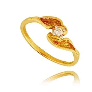 Złoty pierścionek stworzony z myślą o codziennym komforcie.