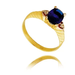 Pierścionek ze złota łączący klasykę z nowoczesnością.