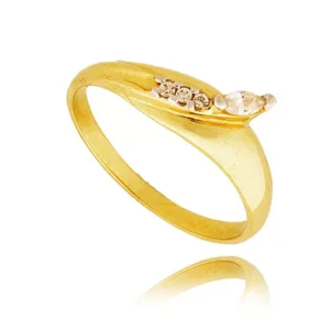 Ponadczasowy pierścionek o luksusowym wyglądzie.