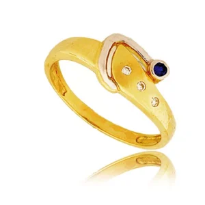 Elegancki pierścionek będący doskonałym dodatkiem do stylizacji.