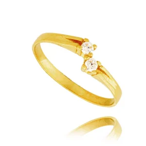 Ponadczasowy pierścionek o luksusowym wyglądzie.