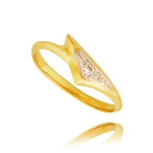 Delikatny pierścionek wykonany z wysokiej jakości złota.