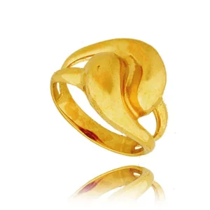 Klasyczny pierścionek idealny na każdą okazję.