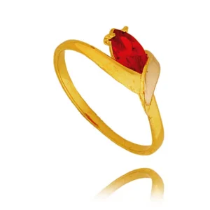 Pierścionek ze złota łączący klasykę z nowoczesnością.