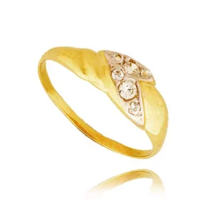 Elegancki pierścionek ze złota o ponadczasowym charakterze.