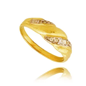 Stylowy pierścionek o eleganckiej i kobiecej formie.