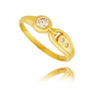 Złoty pierścionek stworzony z myślą o codziennym komforcie.