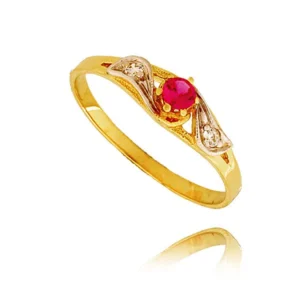 Stylowy pierścionek o eleganckiej i kobiecej formie.