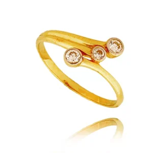 Elegancki pierścionek ze złota o ponadczasowym charakterze.