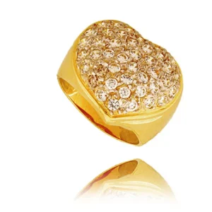 Delikatny pierścionek wykonany z wysokiej jakości złota.