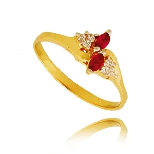 Pierścionek ze złota łączący klasykę z nowoczesnością.