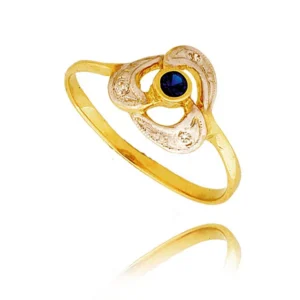 Elegancki pierścionek ze złota o ponadczasowym charakterze.