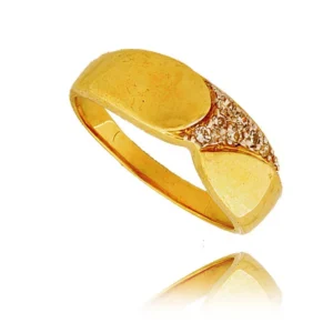 Stylowy pierścionek o eleganckiej i kobiecej formie.